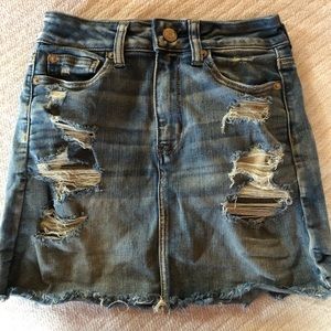 High waisted American Eagle skirt